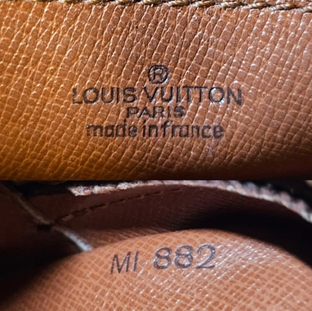 Authentic LOUIS VUITTON Jeune Fille GM Monogram Crossbody Shoulder Bag - Picture 11 of 13